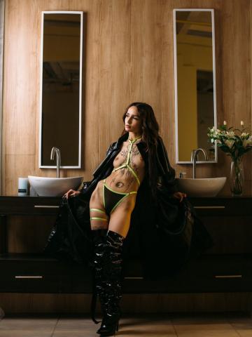 Тихомира Лет 18 фото 4